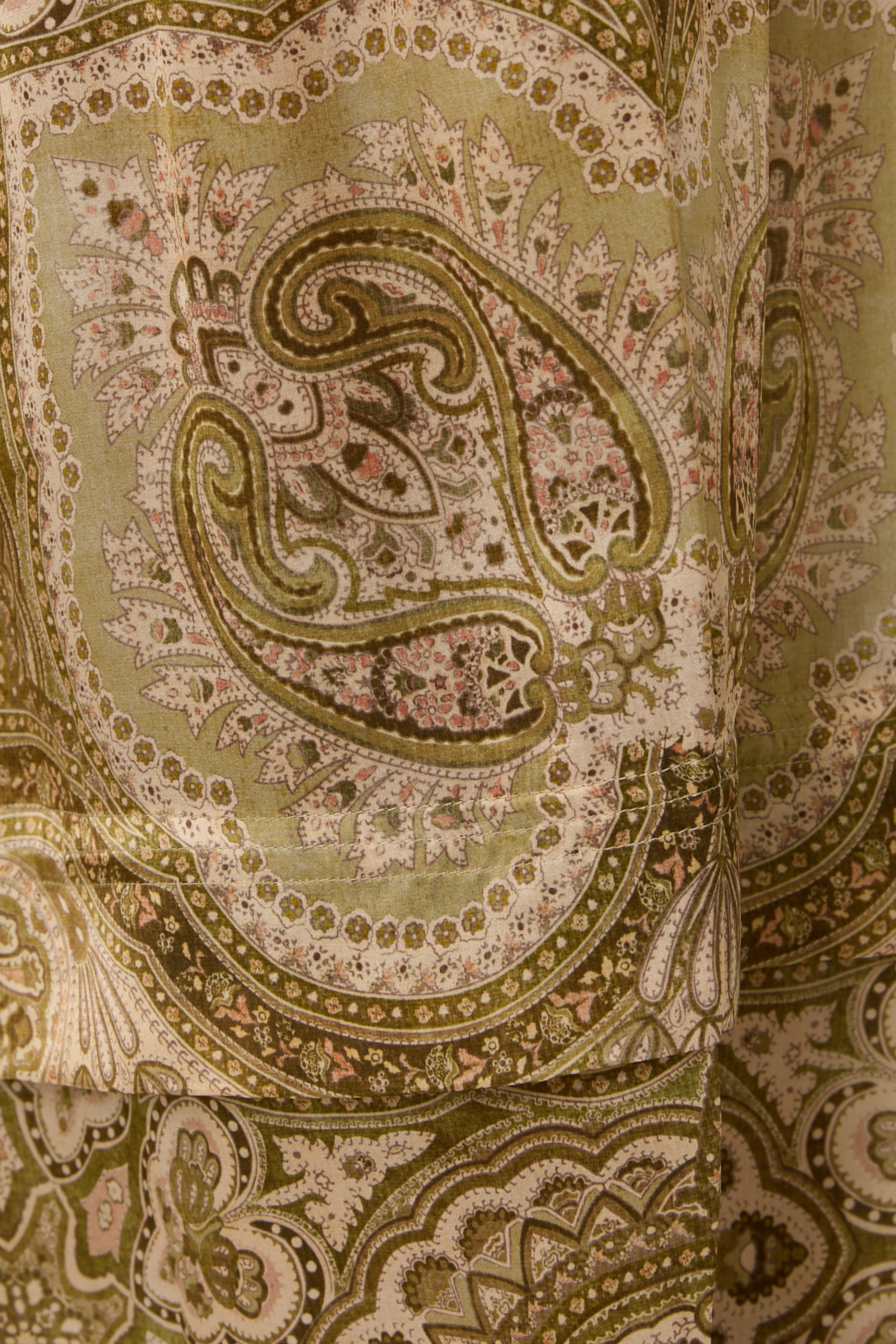 بنطال لونا هاريم