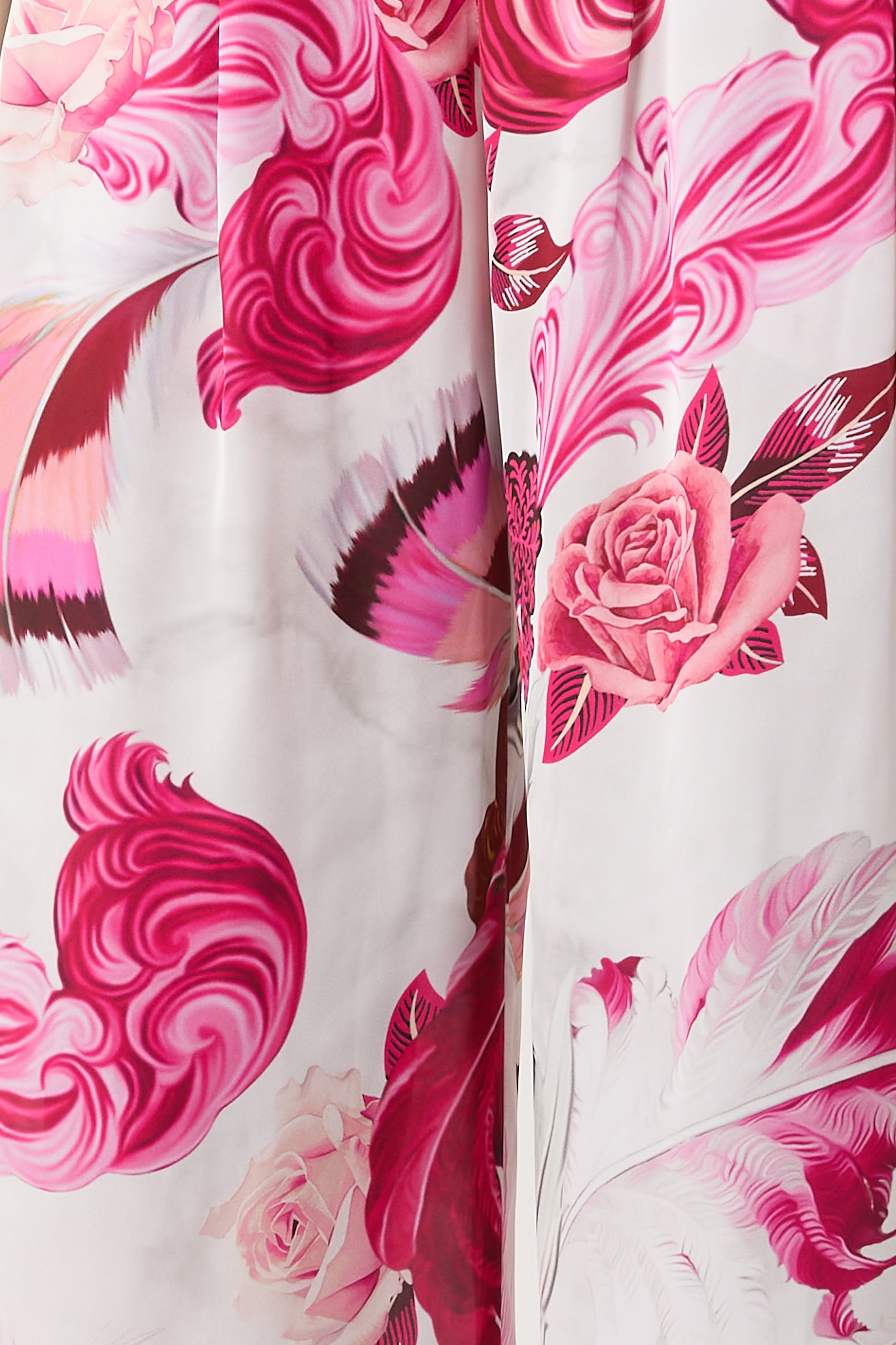 بنطال فارين