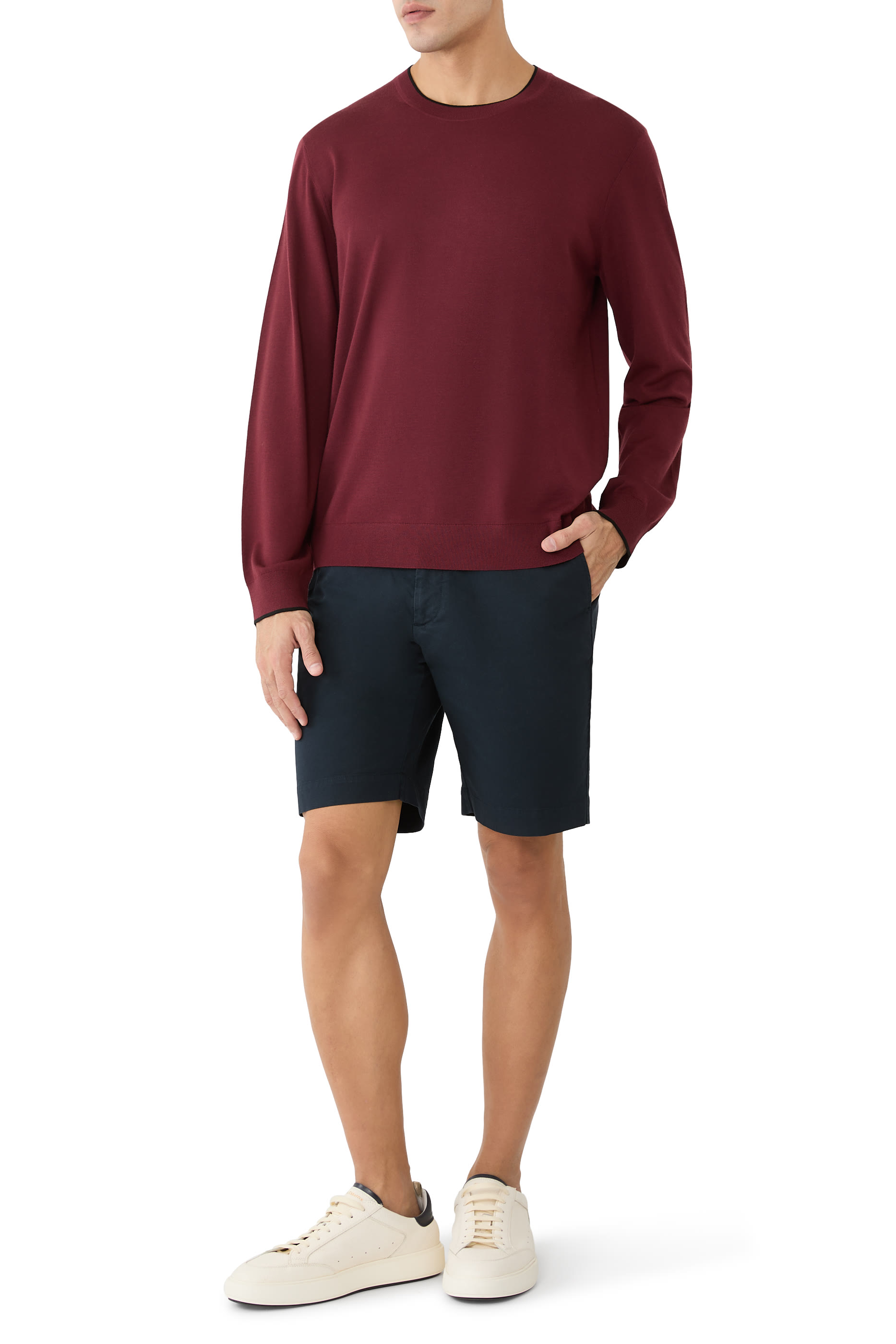 شورت تشينو بشعار الماركة