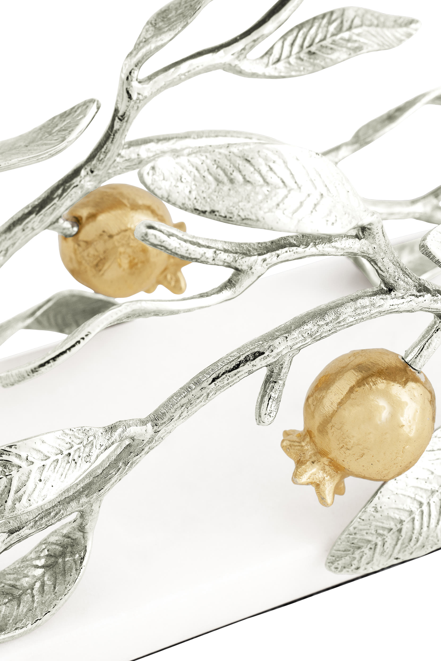 حامل مناديل بوميغرانت عمودية ذهب وفضة