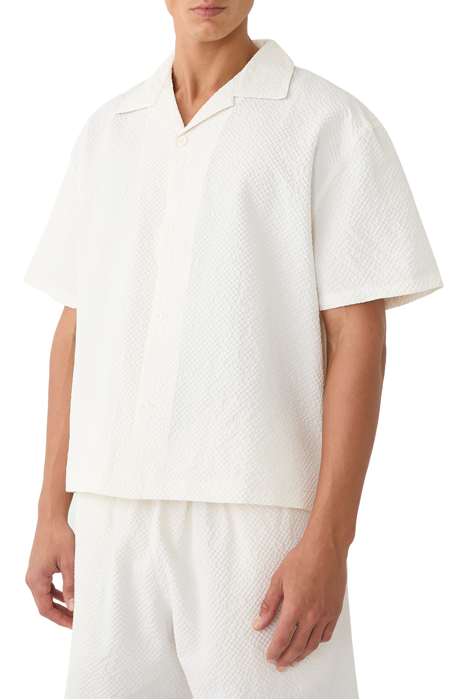 قميص سيرساكر فيكيشن