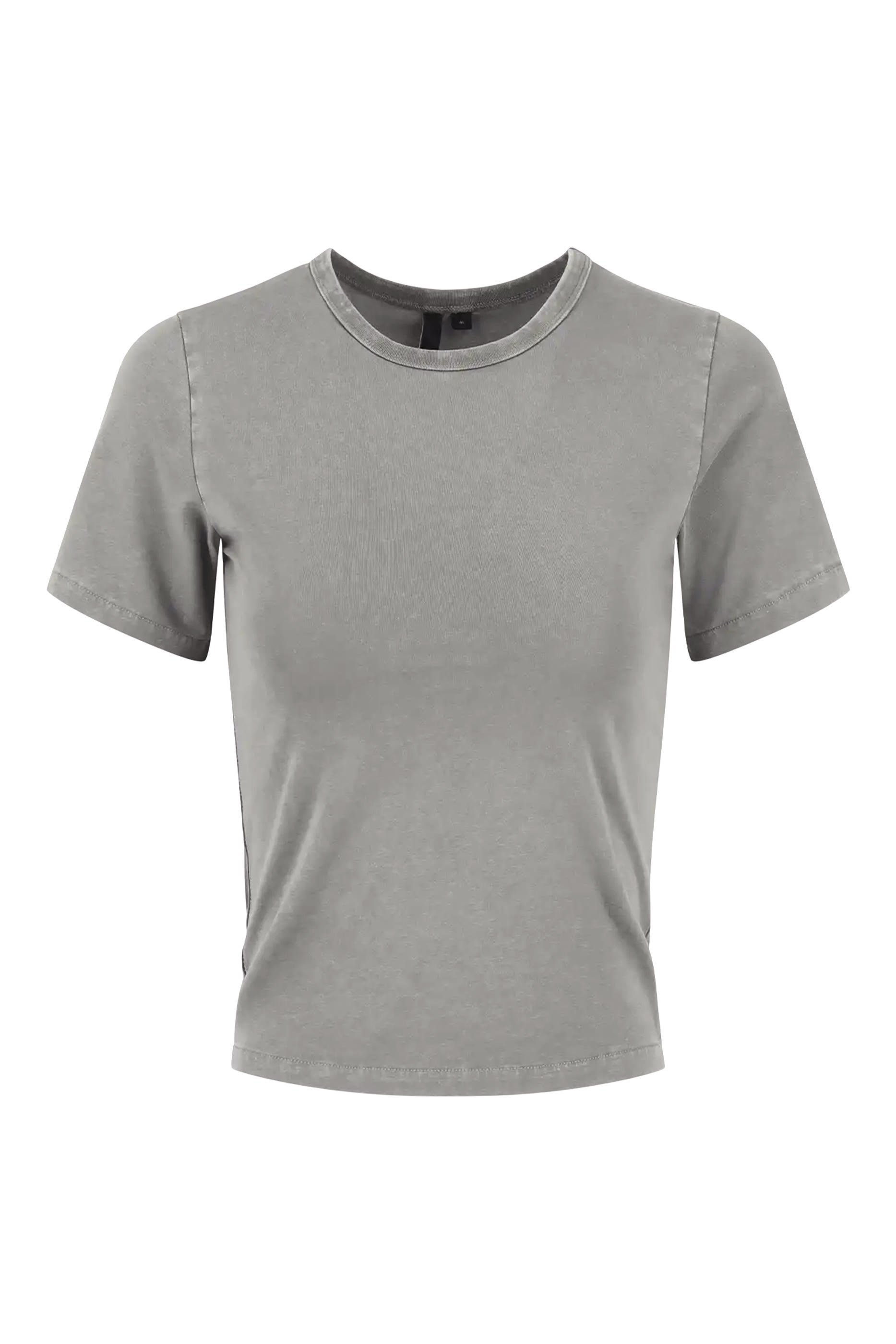 تيشيرت بقصة قصيرة