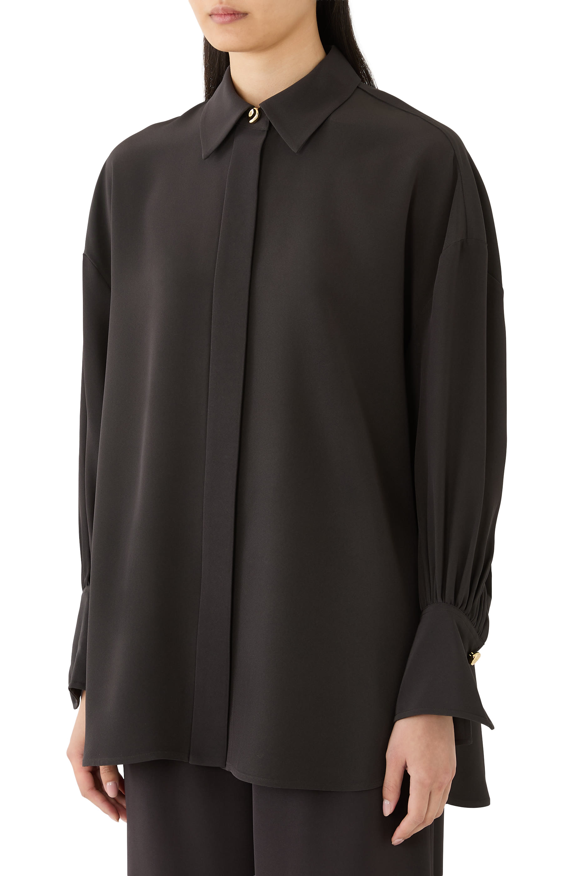 بلوزة كاميليا ساتان تويل