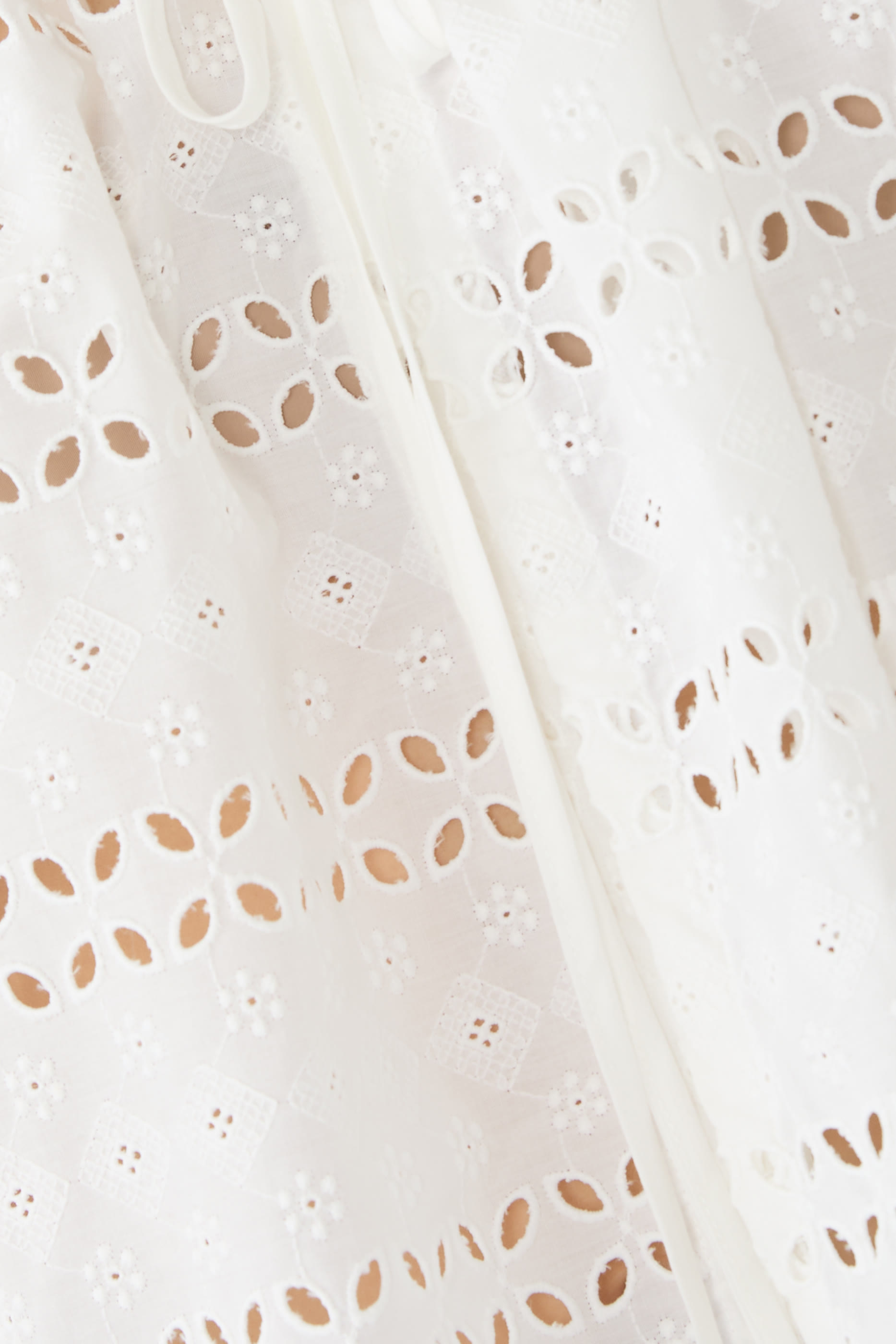 بلوزة ميتلا