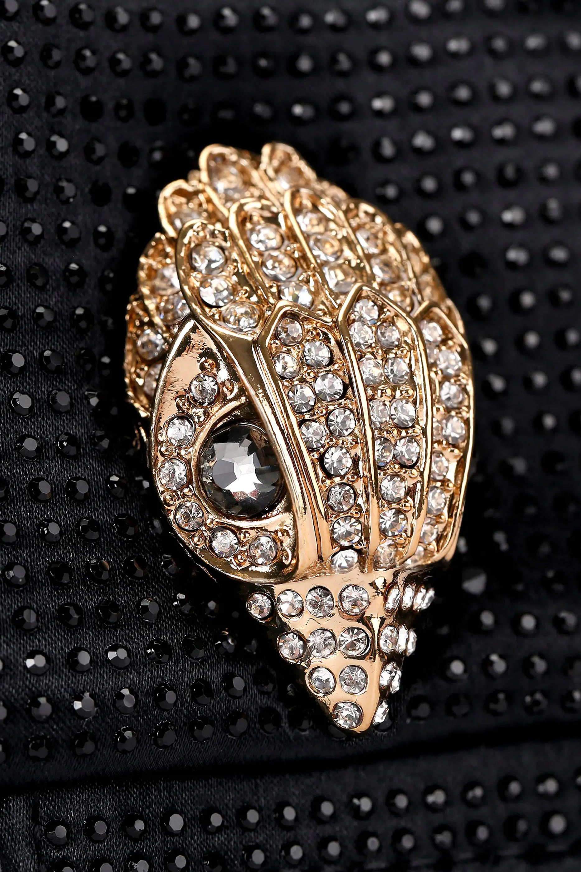 حقيبة كنسينغتون صغيرة مرصعة بكريستال