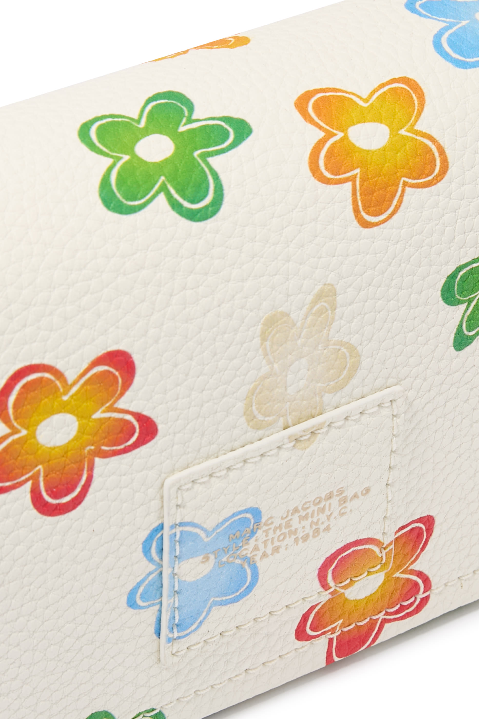 حقيبة ذا وايلد ديزي صغيرة