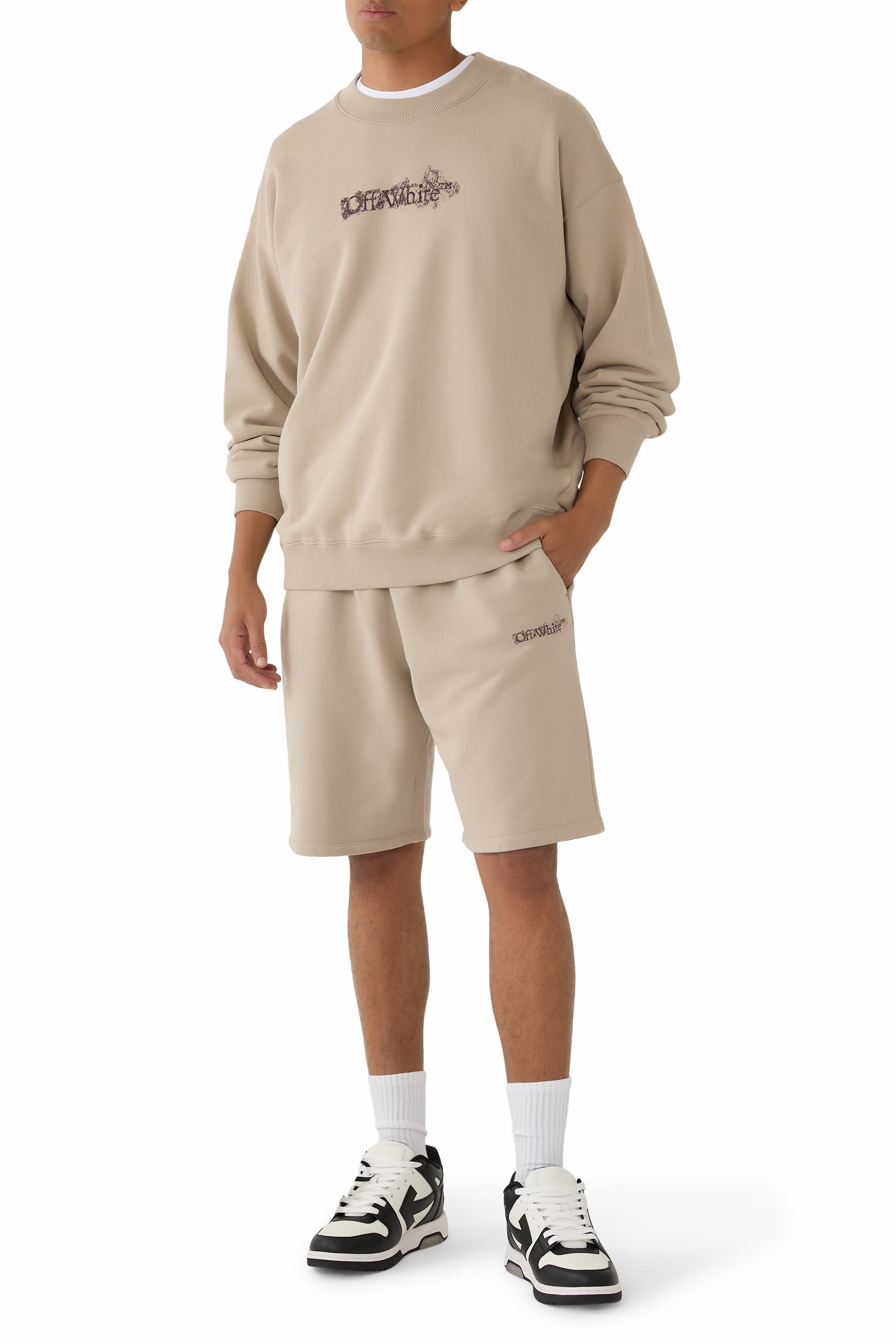 شورت رياضي سكيت بشعار الأسهم