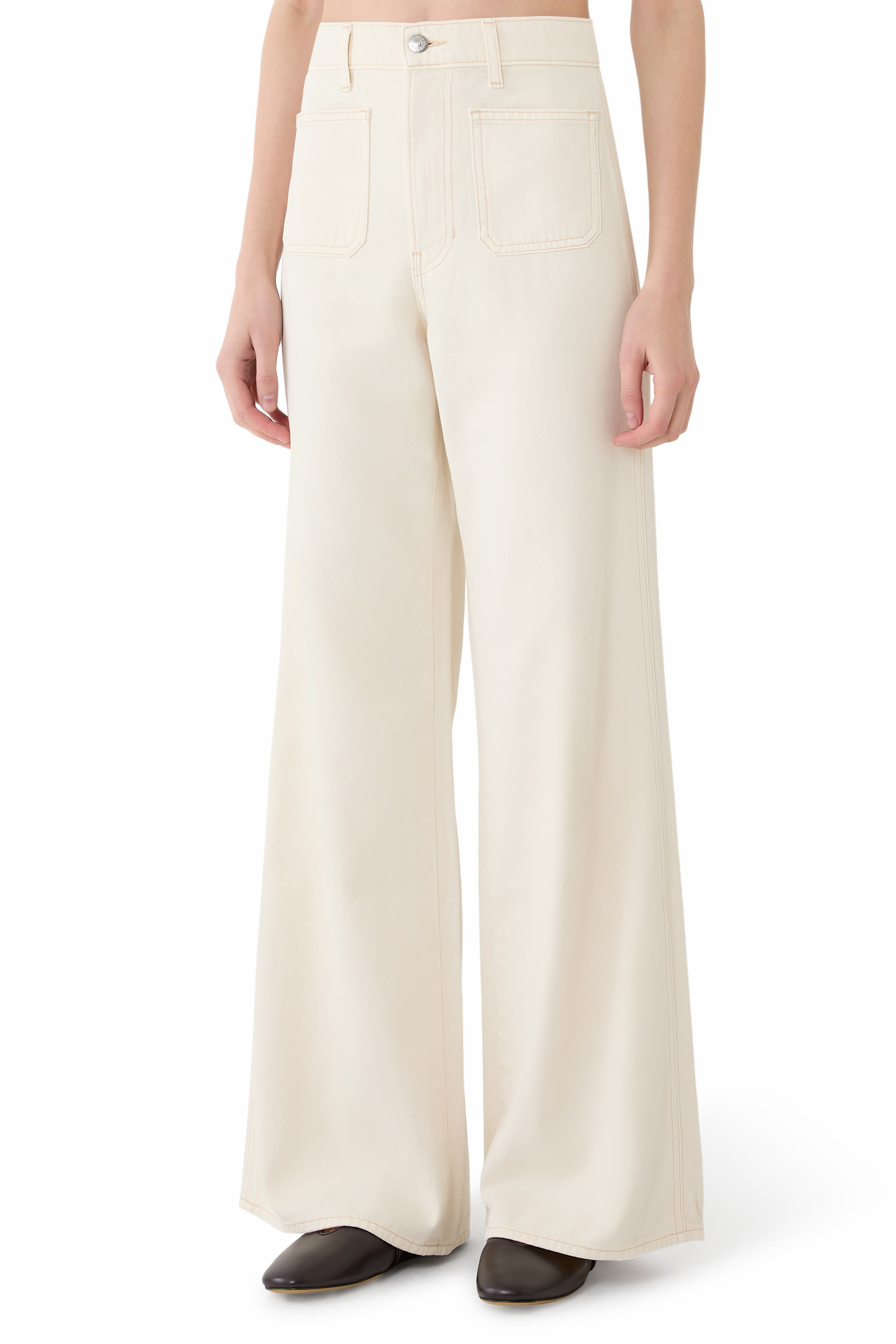 بنطال جينز كيسي بقصة ساق مستقيمة