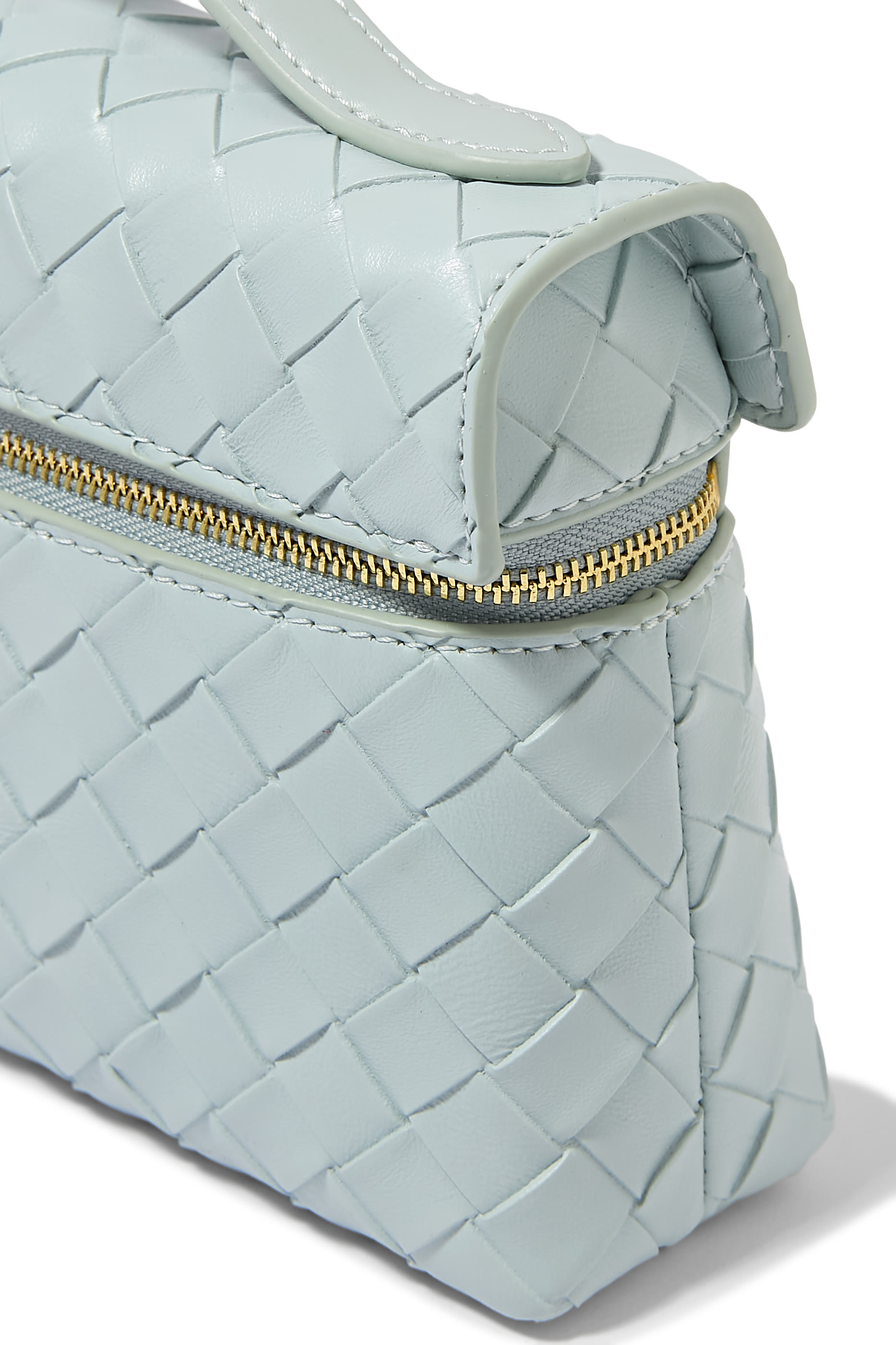 حقيبة ثيا بتصميم مجدول ويد علوية