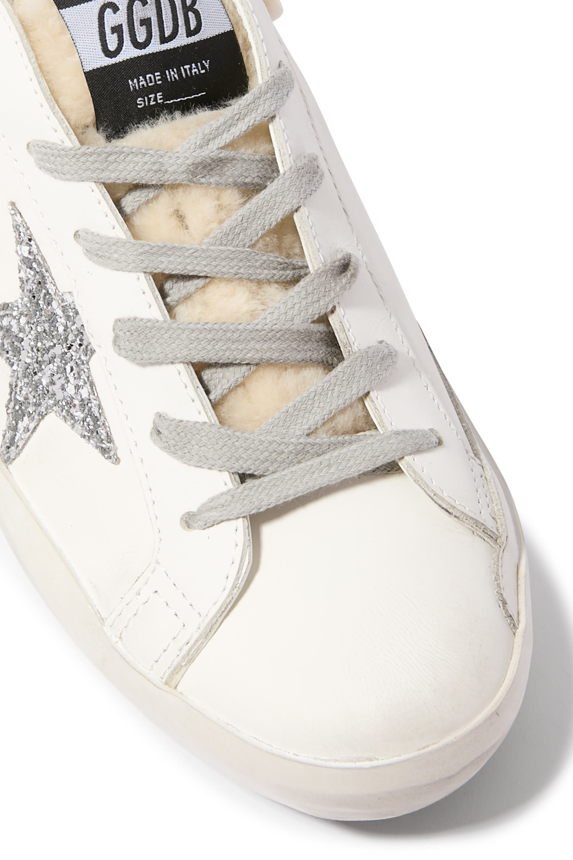 حذاء سوبر ستار مفتوح من الخلف