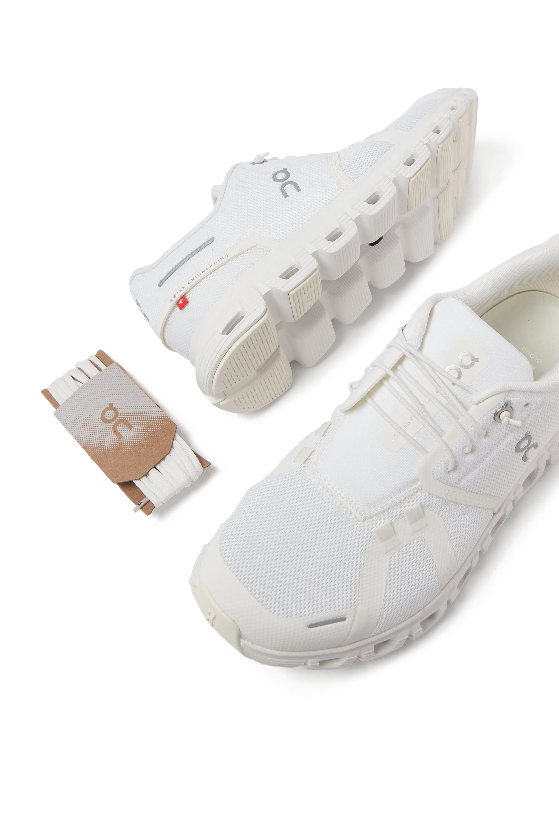 سنيكرز كلاود 6