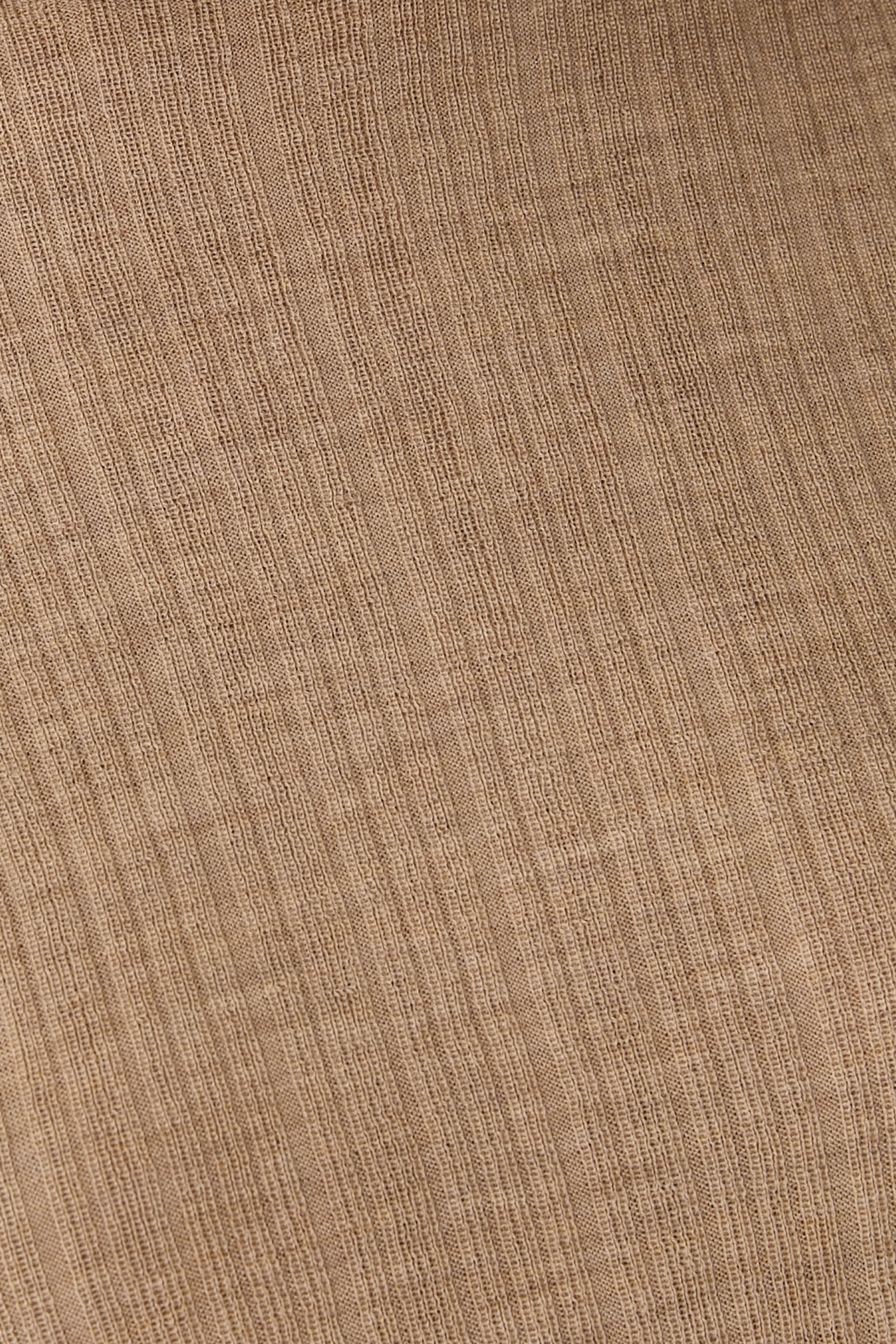 كنزة بياقة عالية صوف متجدد ميرينو فائق النعومة