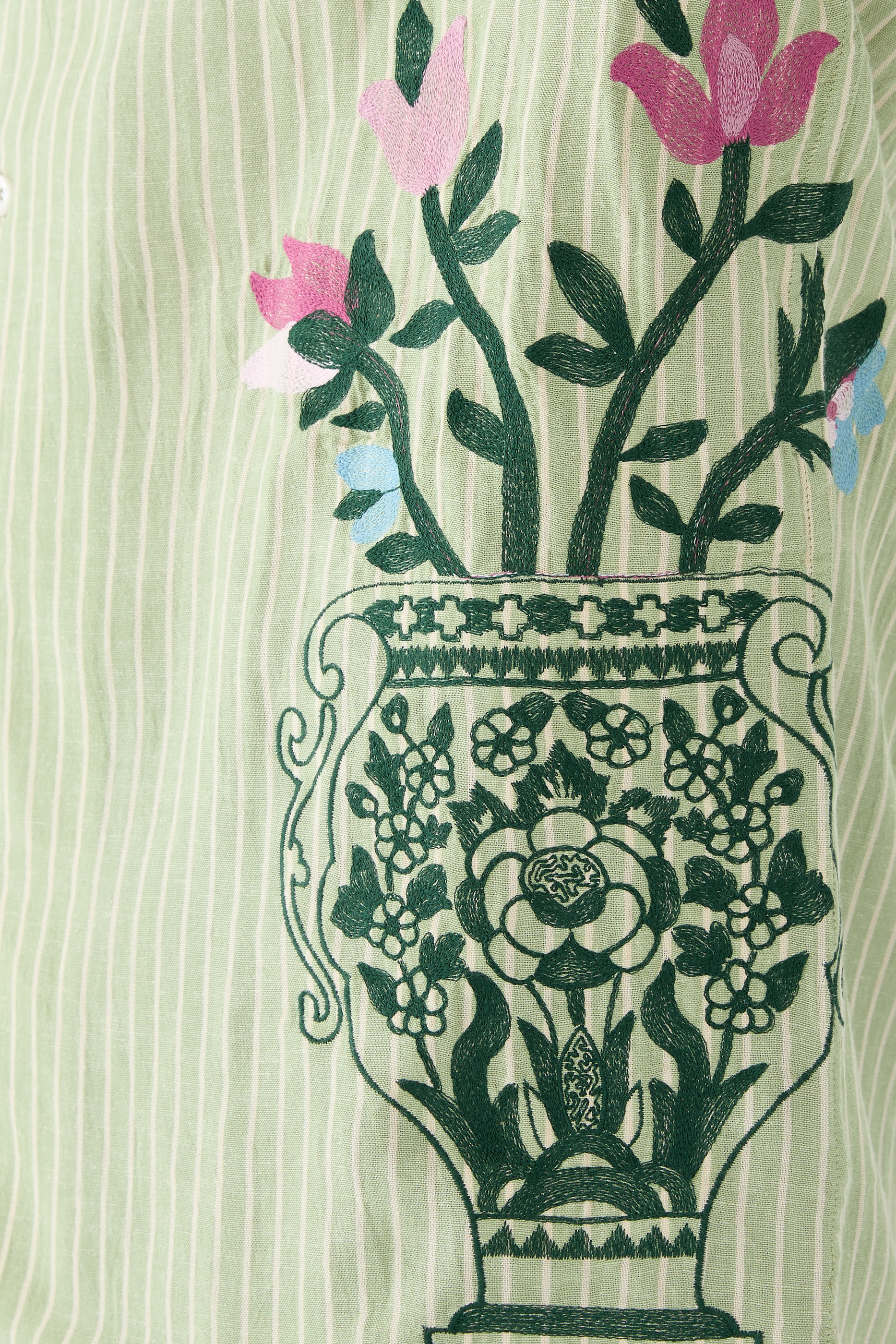 قميص راي بتطريزات زهور