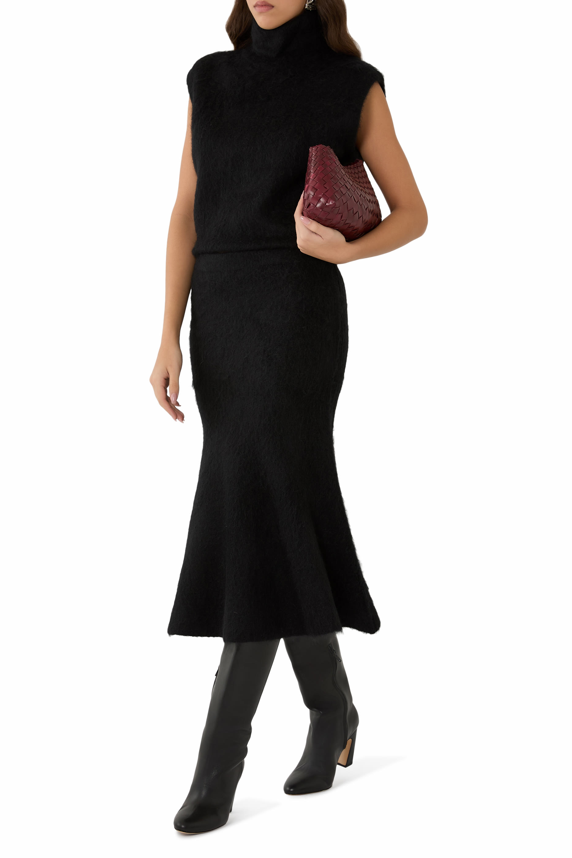 تنورة منسوجة متوسطة الطول