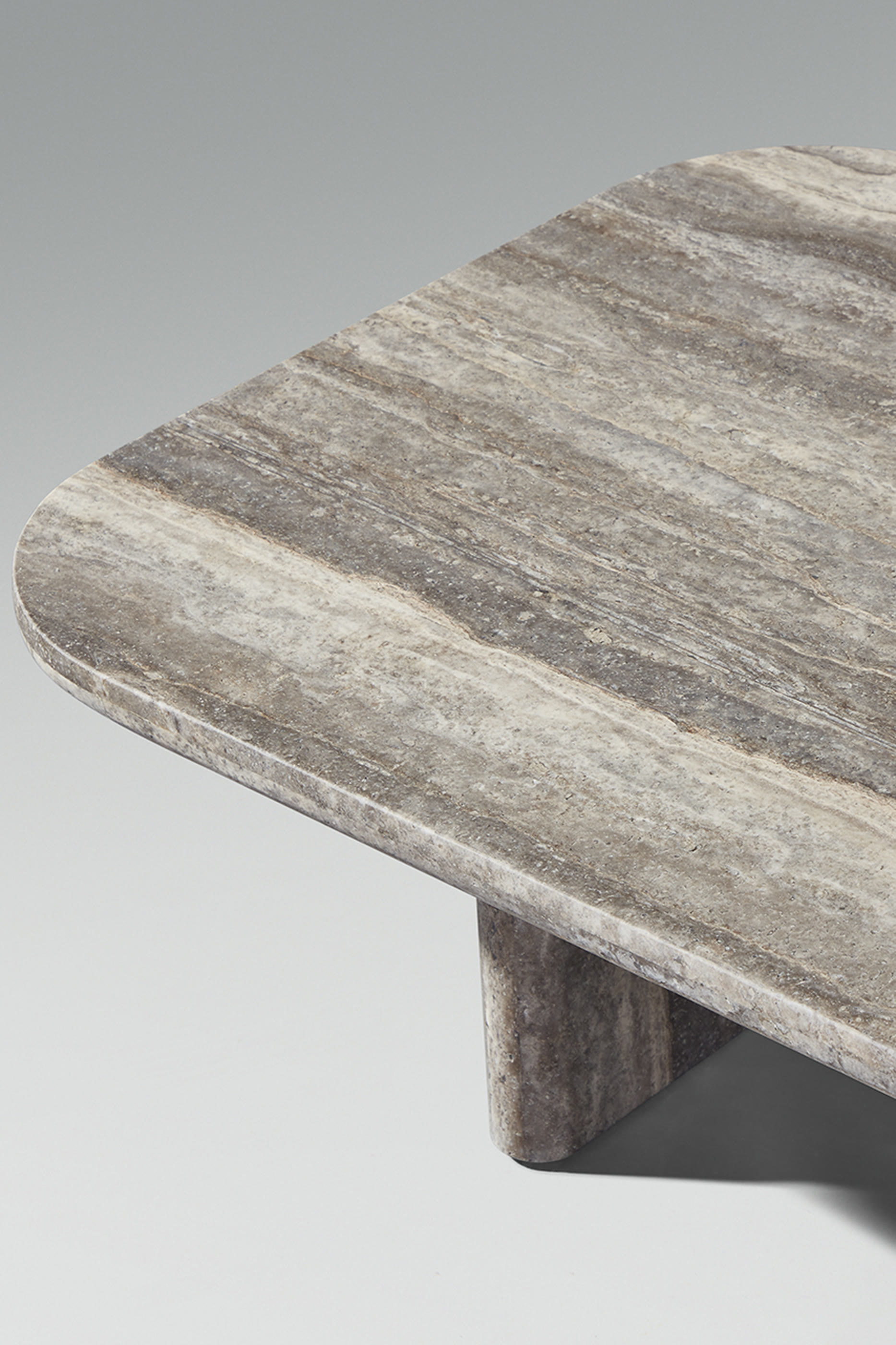 طاولة قهوة فورد ترافرتين 