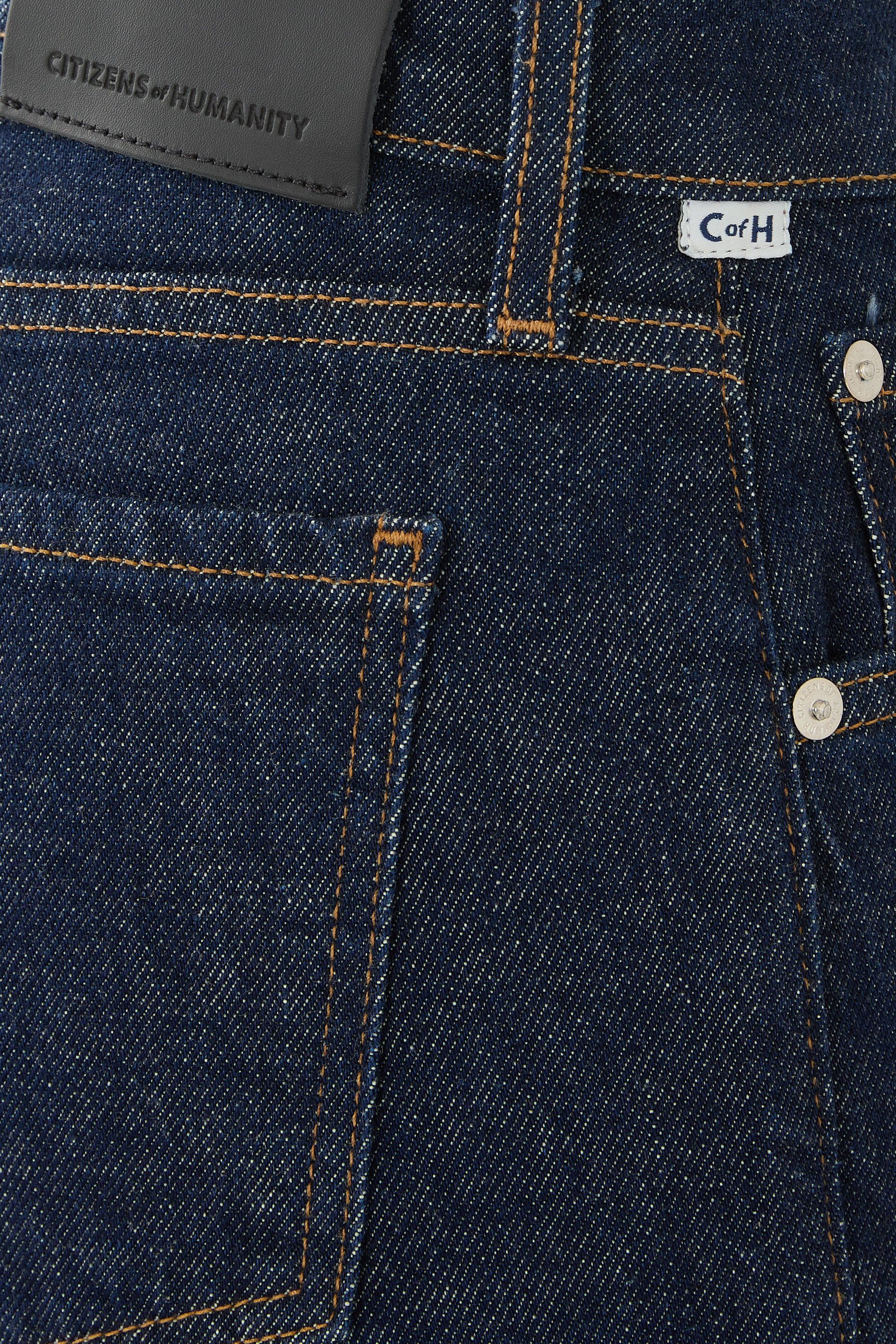 بنطال جينز كيمبرلي سفنتيز بقصة واسعة